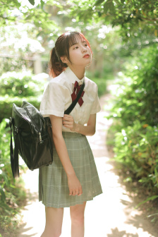 韩国妆和欧美毛片